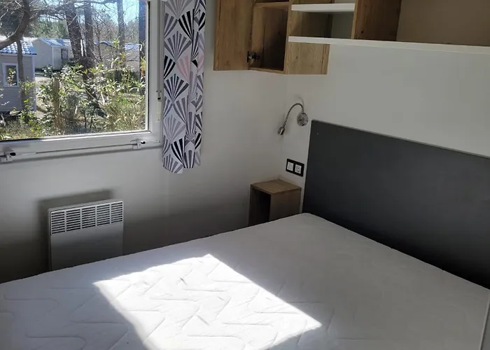 Mh 305 3 Et 1 Salle De Bain Dan 4 Etoiles